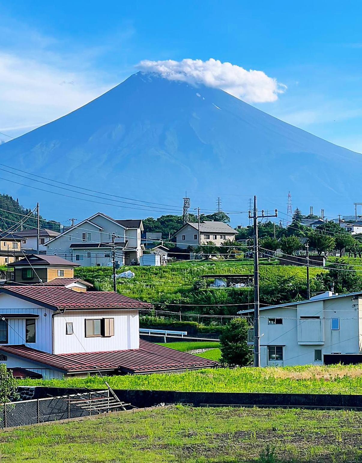 富士山を眺められる宿 ゲストハウス花水木 Nishikatsura 외부 사진