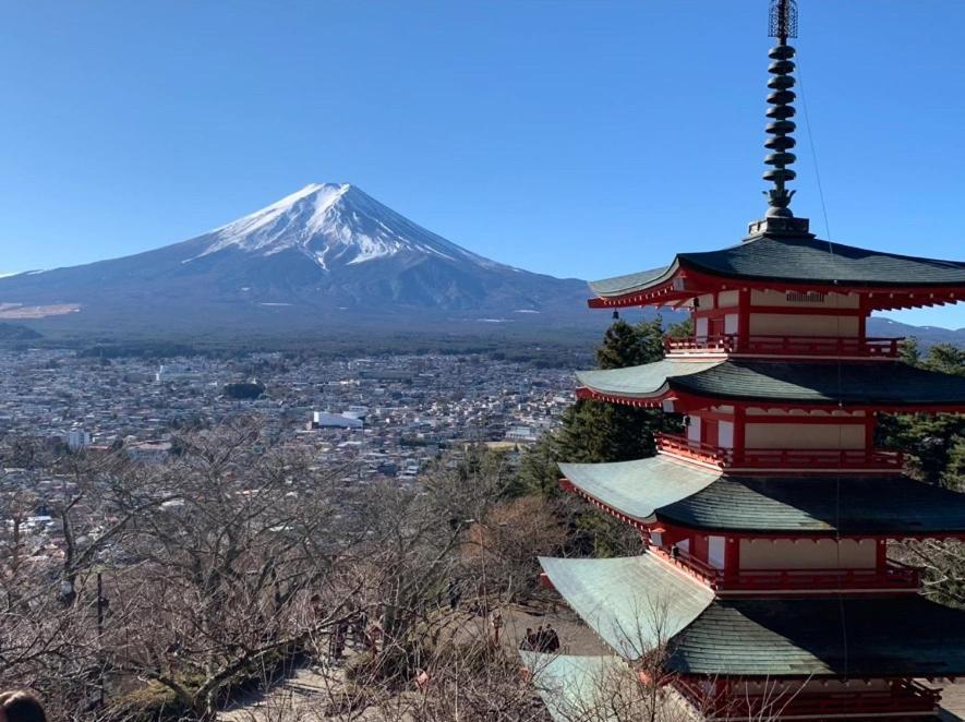 富士山を眺められる宿 ゲストハウス花水木 Nishikatsura 외부 사진