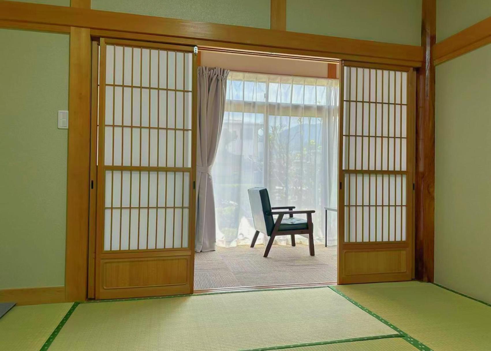 富士山を眺められる宿 ゲストハウス花水木 Nishikatsura 외부 사진